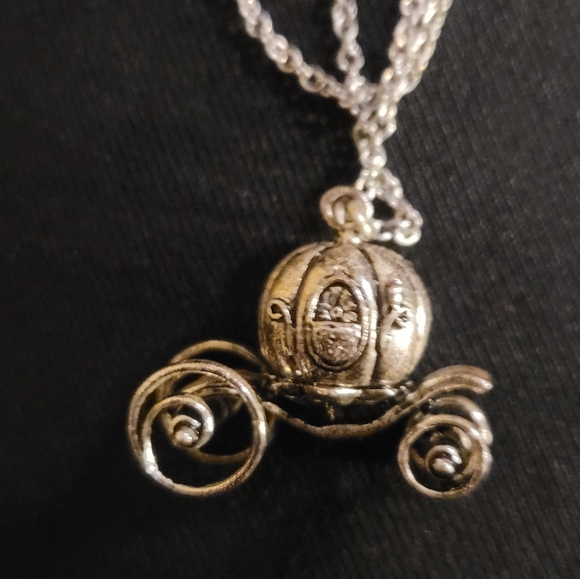 Sterling Silver Cinderella Pumpkin Carriage Charm with Chain - Picture 4 of 6